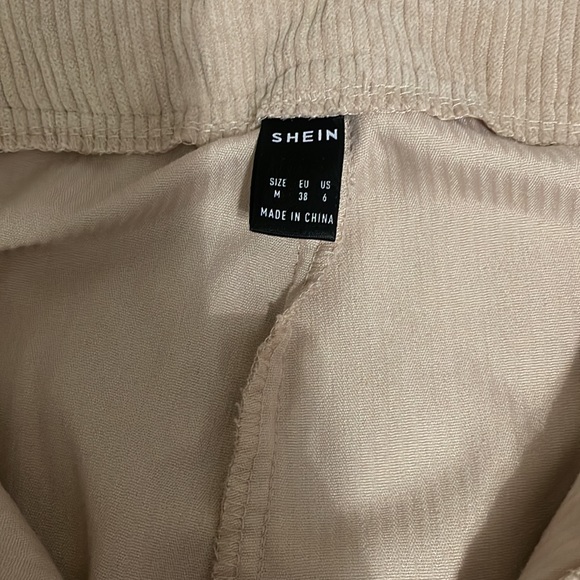 Pants - Picture 2 of 4